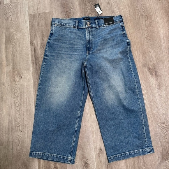 Banana Republic High Rise Wide Leg Crop Jeans Plus Size 34 Denim NEW - Picture 1 of 5